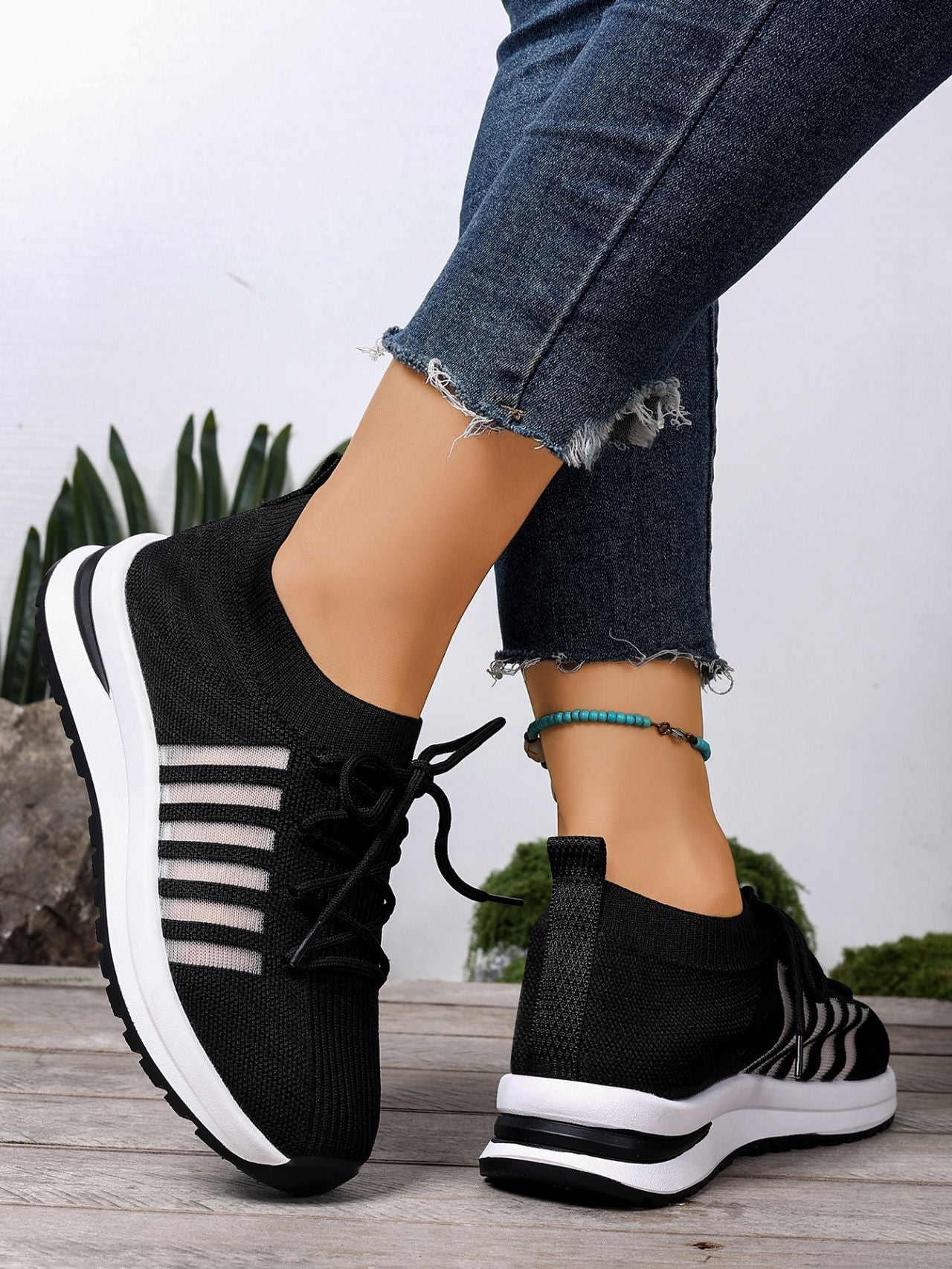 Viva – Lite Sneakers