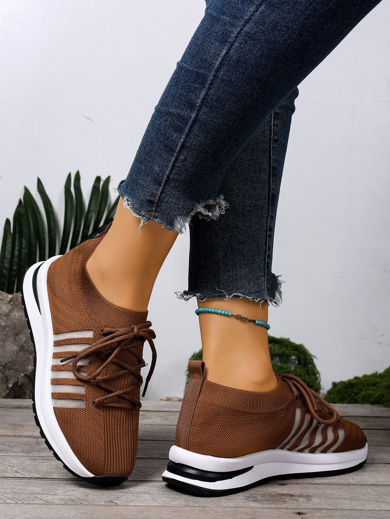 Viva – Lite Sneakers