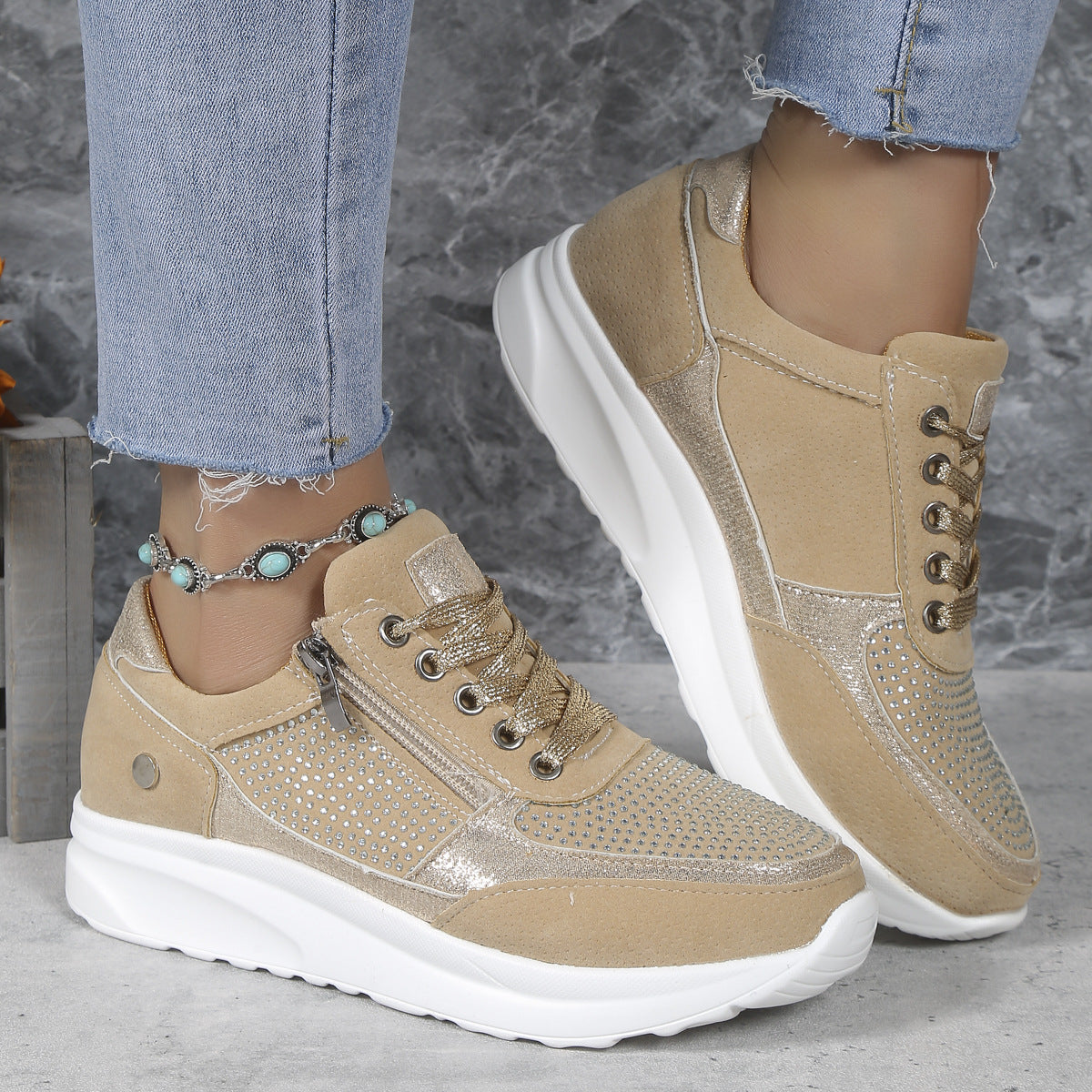 Viva – Glow Sneakers