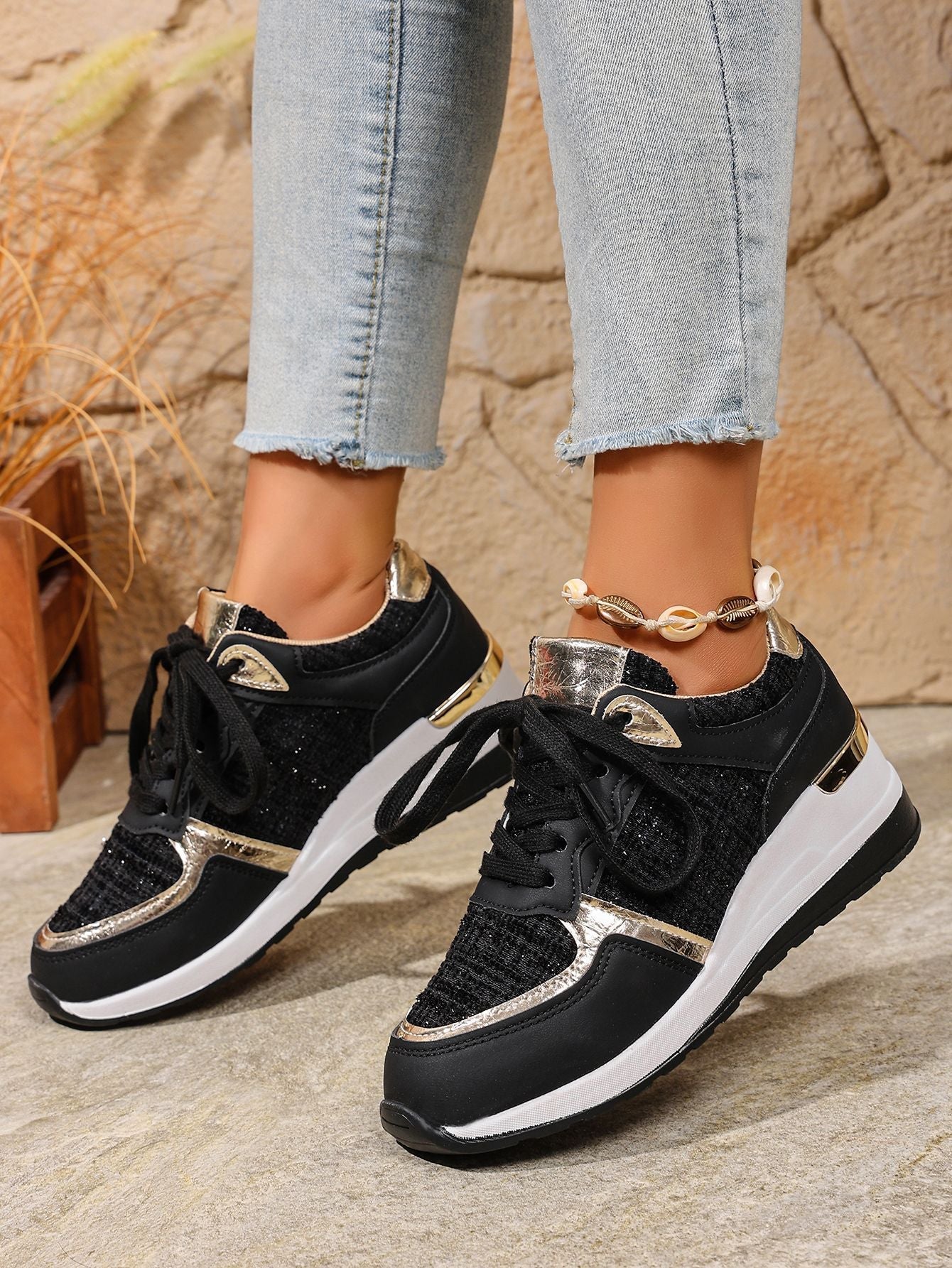 Viva – Aria Sneakers