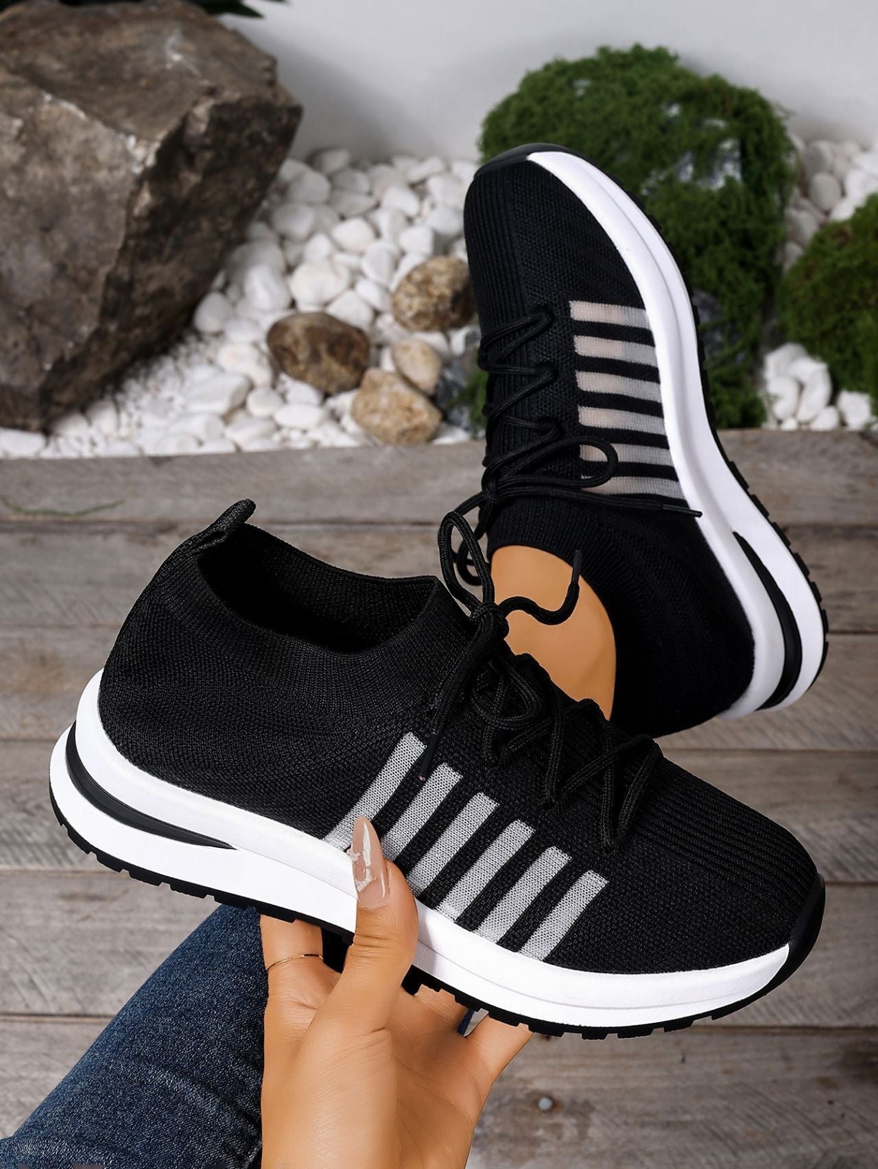 Viva – Lite Sneakers